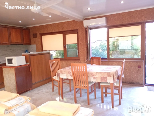 Нощувки Варна! Свободно паркиране! Стаи и Студио с кухня всяка с баня/WC, климатик,хладилник,тераса, снимка 18 - Квартири, нощувки - 25465817