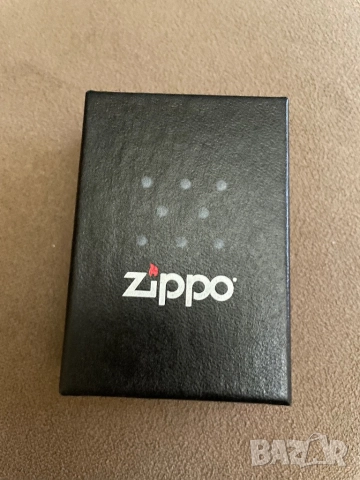 Комплект-оригинална Zippo запалка+ оригинални аксесоари: пълнител 125 ml, камъчета и фитил, снимка 5 - Запалки - 52899186