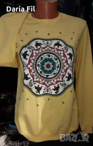 Жълта блуза с релефна щампа мандала, снимка 1 - Блузи с дълъг ръкав и пуловери - 30555376
