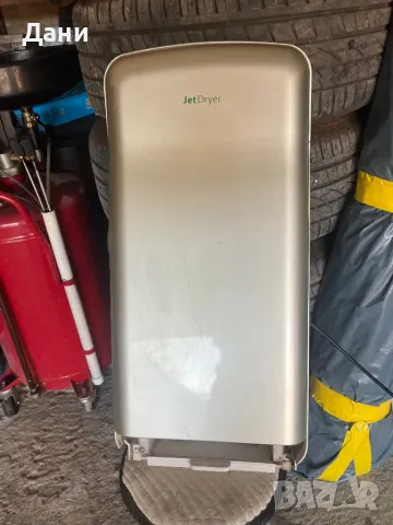 Стенен сешоар за ръце, снимка 3 - Обзавеждане за заведение - 50158653