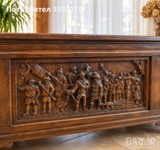 Продавам френска ракла с богата дърворезба , снимка 3 - Антикварни и старинни предмети - 55991157