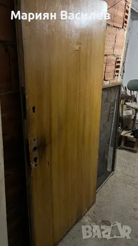 Външна врата 