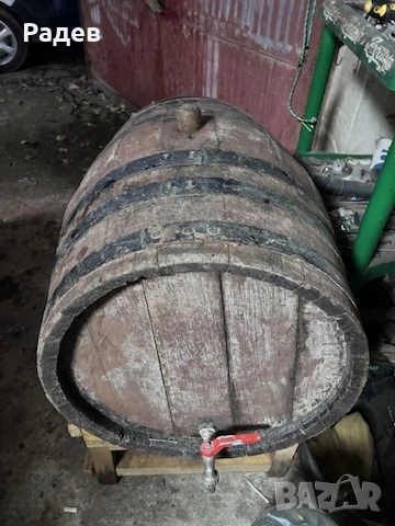 Продавам дървено буре, отлично състояние., снимка 2 - Антикварни и старинни предмети - 52669805
