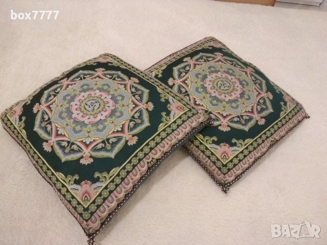 Две красиви китайски възглавници, снимка 2 - Декорация за дома - 42484645