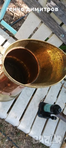 голяма бронзова кана , снимка 2 - Антикварни и старинни предмети - 51345386