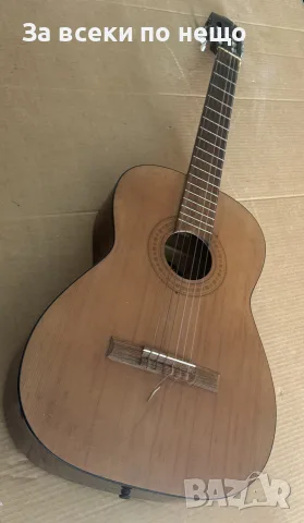 Акустична китара + калъф , Немска китара ''Hofner'', снимка 4 - Китари - 55887429