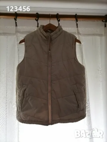 Дамски елек р-р М, снимка 2 - Елеци - 47910600