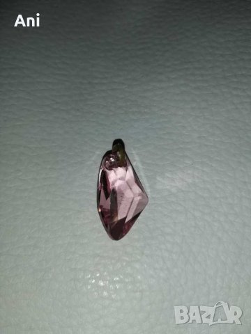 Висулка кристал Сваровски , снимка 2 - Колиета, медальони, синджири - 31093223