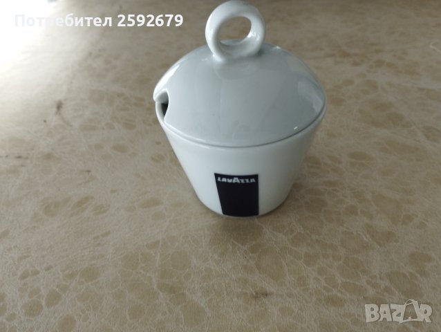 Захарница Лаваца