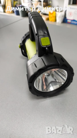 Ръчен LED прожектор акумулаторен