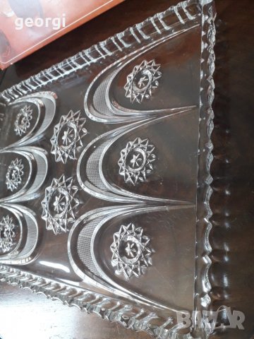 Немско релефно плато поднос Walter glas   13/3, снимка 3 - Прибори за хранене, готвене и сервиране - 31995527