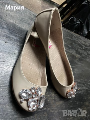 Пантофки / балеринки Tally Weijl с камъни, снимка 3 - Дамски ежедневни обувки - 38229471