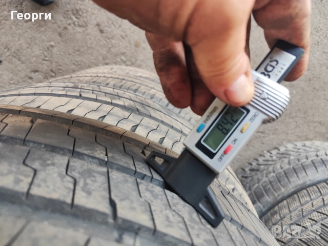 4бр. летни гуми 215/70/15C Continental, снимка 4 - Гуми и джанти - 52510195