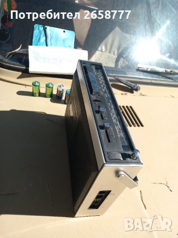 Радиокасетофон SABA, снимка 9 - Радиокасетофони, транзистори - 42538710