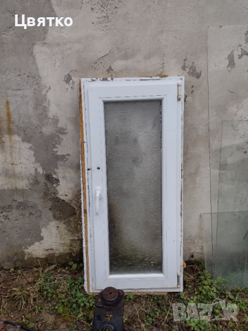 Продавам PVC прозорец 