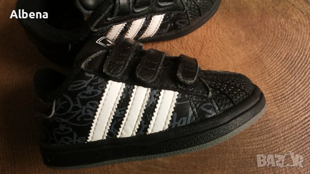 Adidas Размер EUR 21 / UK 5K детски естествена кожа 19-13-S, снимка 4 - Детски маратонки - 39567919