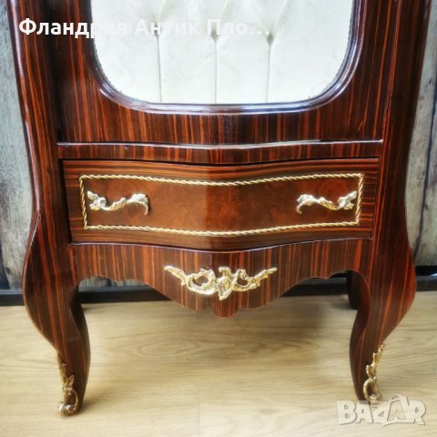 Салонна витрина в стил Louis XV , снимка 4 - Секции и витрини - 38125281