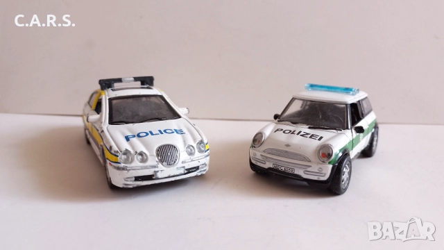 Метални полицейски колички AmerCOM Мащаб 1:43, снимка 3 - Колекции - 52927524