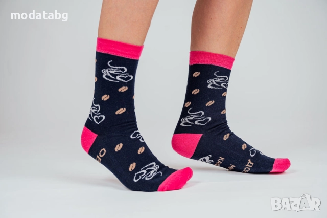 Дамски чорапи с надпис: "Ако ме обичаш донеси ми кафе"