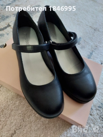 33номер,в отлично състояние,без забележки, снимка 9 - Детски обувки - 52751892