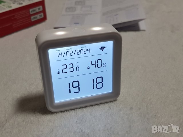 WiFi Сензор термометър и влагометър за дома с екран, Tuya, Smart Life , датчик време час влага дата