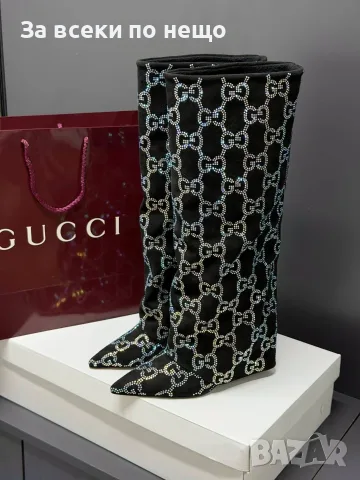 Gucci Луксозни Дамски Черни Високи Ботуши С Бляскави Камъни И Елегантен Заострен Връх Код SEM-845