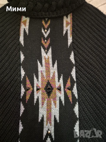 Красиво топло пончо, снимка 3 - Жилетки - 53149771