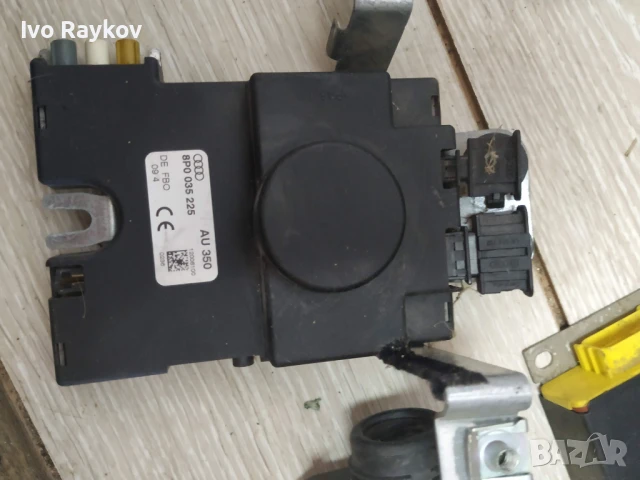 Усилвател антена за Audi A3 , 8P0 035 225 , 8P0035225