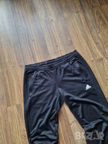 Страхотно мъжко спортно долнище ADIDAS размер M, снимка 3 - Спортни дрехи, екипи - 52399168