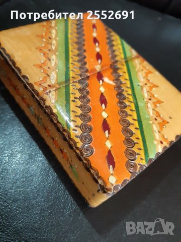 Кутия , снимка 2 - Антикварни и старинни предмети - 30076475