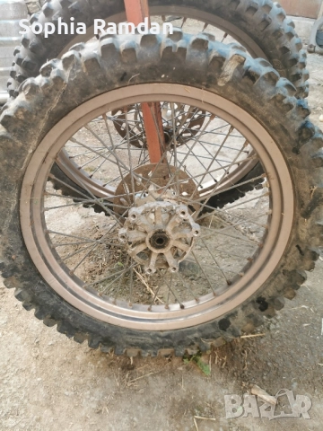 Кросови гуми, снимка 4 - Гуми и джанти - 52043309