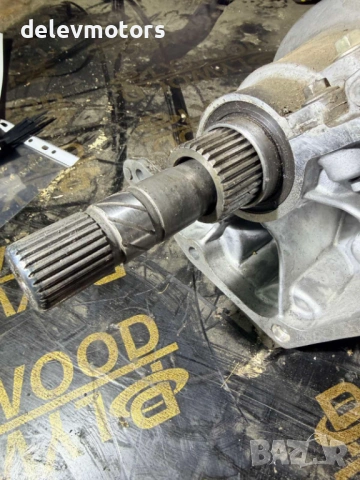 331037110R, 331175457R раздатка, раздатъчна кутия от Dacia Duster 2, 1.5 DCI 116 кс., 4x4 двигател, снимка 5 - Части - 53950384