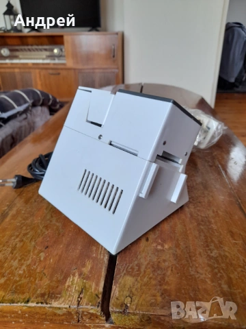 Стар Диапроектор Krokus, снимка 5 - Антикварни и старинни предмети - 54053444