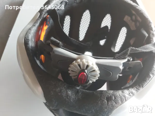 Каска за велосипед , снимка 3 - Спортна екипировка - 47795443