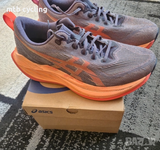 Asics superblast 2, снимка 2 - Спортни обувки - 52253102