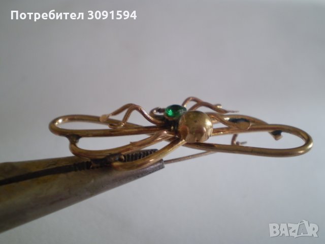 дамска брошка паяк месинг зелено стъкло период1940-1950г, снимка 5 - Антикварни и старинни предмети - 35557100