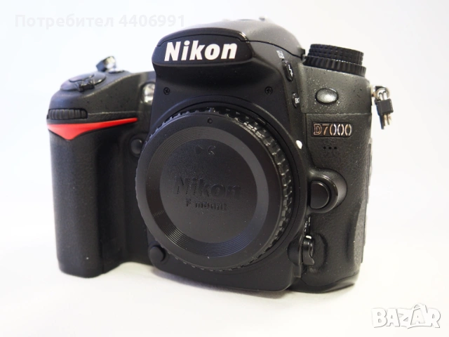 Nikon D7000 + обектив Tamron AF18-200mm на 1108 кадъра, снимка 2 - Фотоапарати - 54097820
