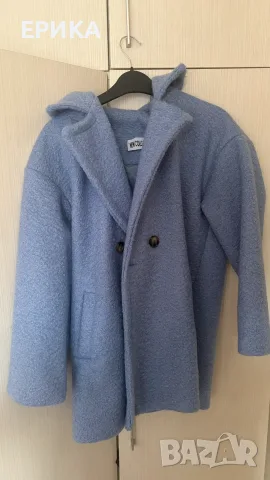 Дамско яке с качулка BERSHKA