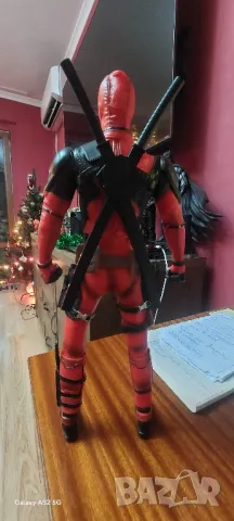 Фигура на Deadpool-30см,нова, снимка 2 - Фигурки - 48481944