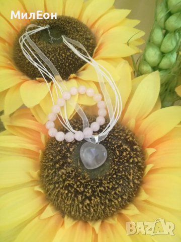 Комплект гривна и колие от розов кварц