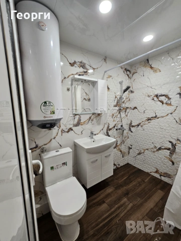 Давам под наем тристаен необзаведен 60кв.м.  ул. Царевец, снимка 13 - Апартаменти - 53261582