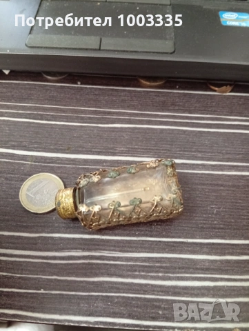 Старо шишенце за парфюм , снимка 6 - Други ценни предмети - 53971218