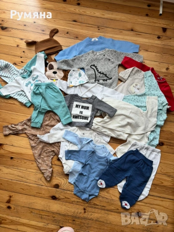 Подарявам бебешки дрехи от 0-3 месеца., снимка 2 - Комплекти за бебе - 54192762