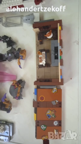 Лего сет Audi RS Q e-tron Фотоапарат Polaroid OneStep SX-70 и други, снимка 13 - Конструктори - 50699453