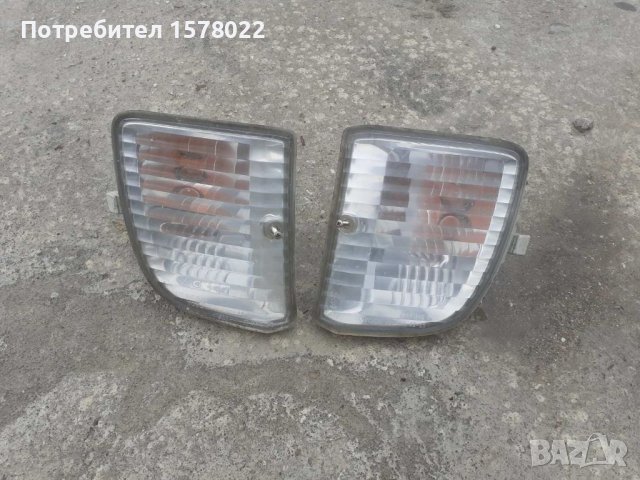 Панти и държачи за предна броня rav 4, снимка 3 - Части - 39344128