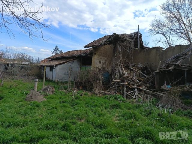 Продавам имот в село Ресен обл Велико търново, снимка 3 - Къщи - 53990801