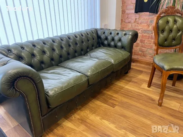 Честърфийлд chesterfield кожен диван тройка , снимка 2 - Дивани и мека мебел - 56251998