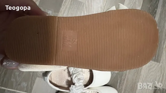 Обувки, снимка 9 - Детски обувки - 43846642