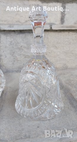 Голямо звънче/маса