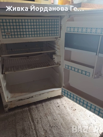 хладилник малък, снимка 2 - Хладилници - 52204078